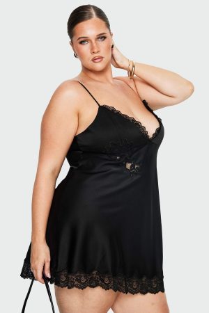 Aloura Spliced Lace Mini Dress Black Curve