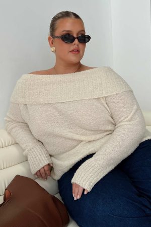 Parkley Boucle Off The Shoulder Cream Curve
