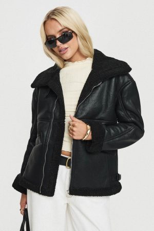 Jadu Shearling Jacket Black