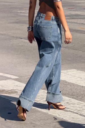 Ramos Diamante Low Rise Wide Leg Jeans Washed Mid Blue