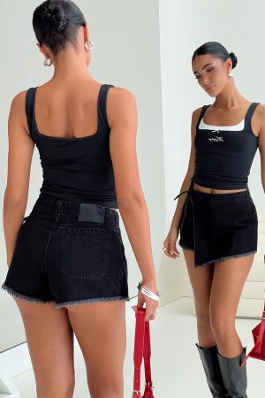 Bowden Skort Washed Black