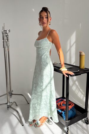 Avienna Maxi Dress Sage Burnout