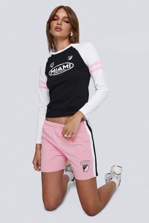 Bend It Athletic Shorts Pink