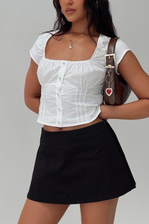 Sora Skort Black Petite