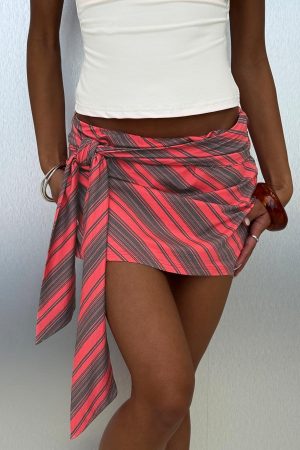 Lindsy Tie Side Mini Skirt Red Multi