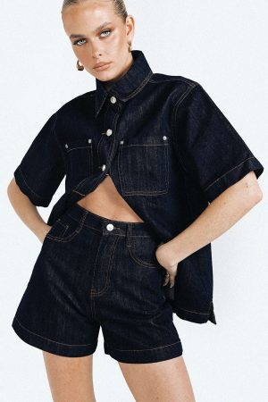 Whitaker Shorts Dark Denim