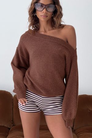 Noble Off The Shoulder Sweater Chocolate