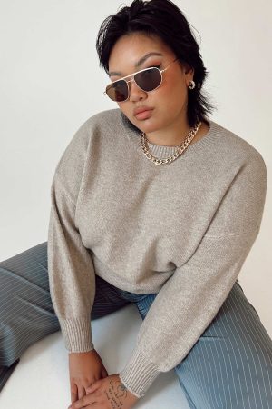 Ryanna Sweater Beige Curve