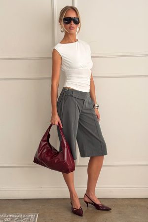 Rakelle 3/4 Tailored Shorts Dark Grey