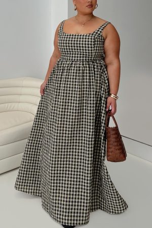 Cartmel Check Maxi Dress Black / Cream Curve