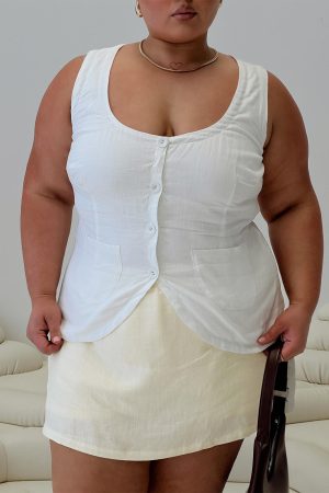 Spirito Vest Top White Curve