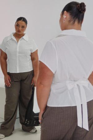 Akiyo Button Up Blouse Top White Curve