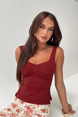 Rehna Top Burgundy