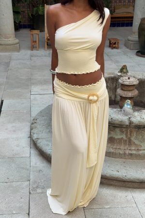 Full Orbit Shirred Maxi Skirt Cream