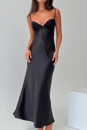 Fadyen Bias Cut Maxi Dress Black Tall