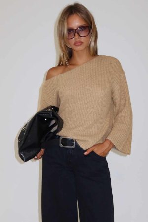 Delyn Off Shoulder Slouchy Knit Sweater Camel