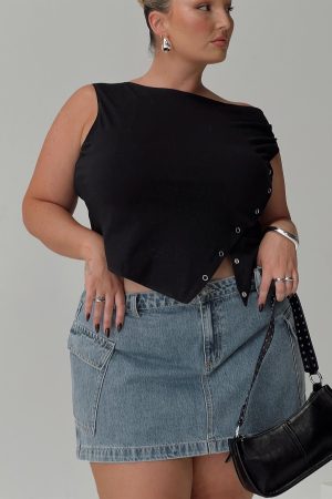 Karre Off The Shoulder Top Black Curve