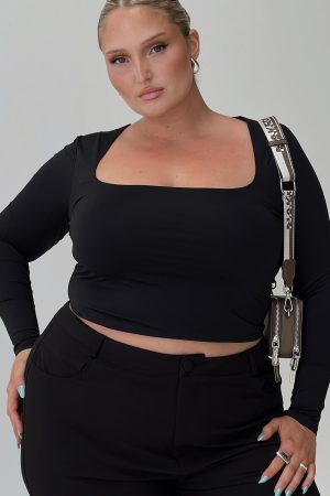 Back In Time Long Sleeve Top Black Curve