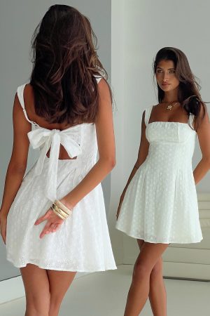 Xanthus Embroidered Mini Dress White