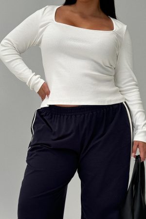 Baseline Long Sleeve Top White Curve