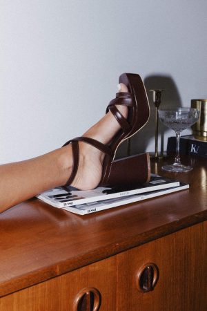Caprice Heels Brown