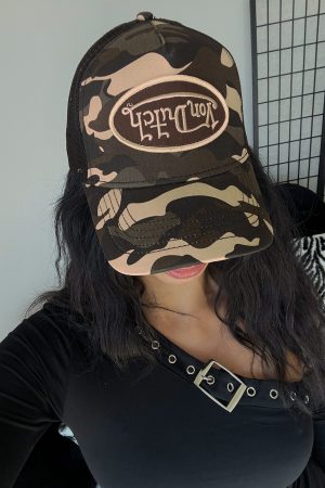 Von Dutch Multi Trucker Hat Brown Camo