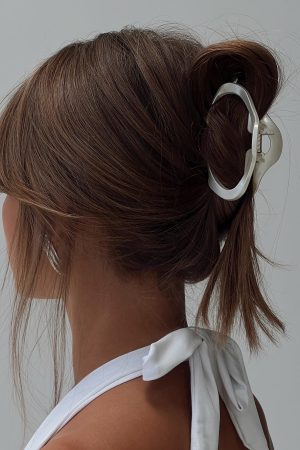 Take It Off Hair Clip Pearl