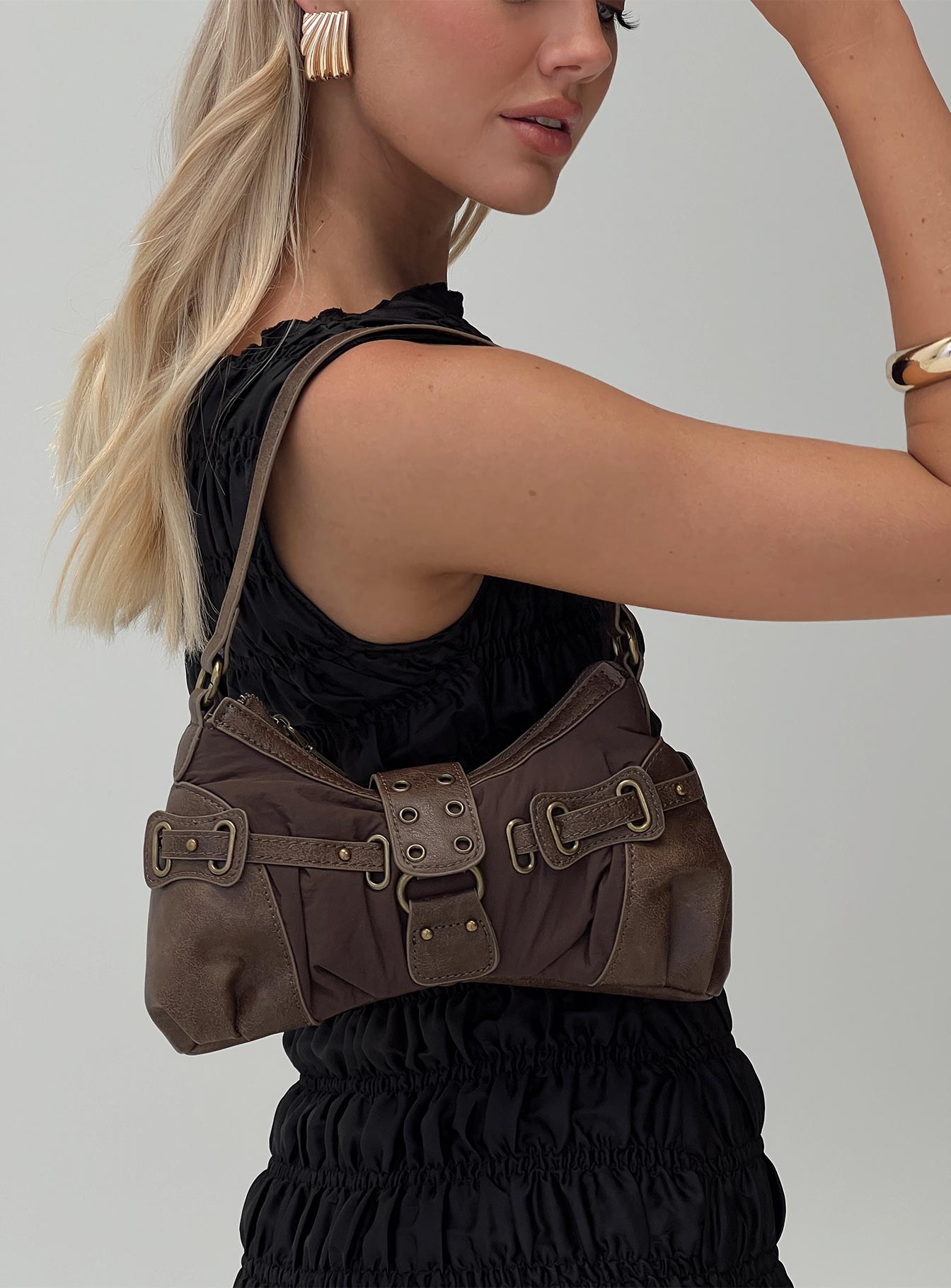 Doyers Street Shoulder Bag Brown - Image 6
