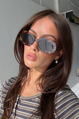 Best Shot Oval Sunglasses Tort / Black