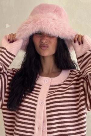 Avaah Fluffy Hat Pink