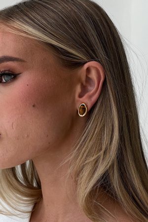 Around The Corner Earrings Gold
