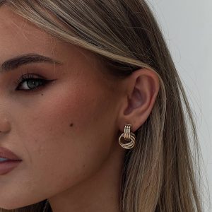 Trishy Linked Earrings Gold