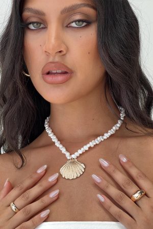 Aquarium Necklace Multi
