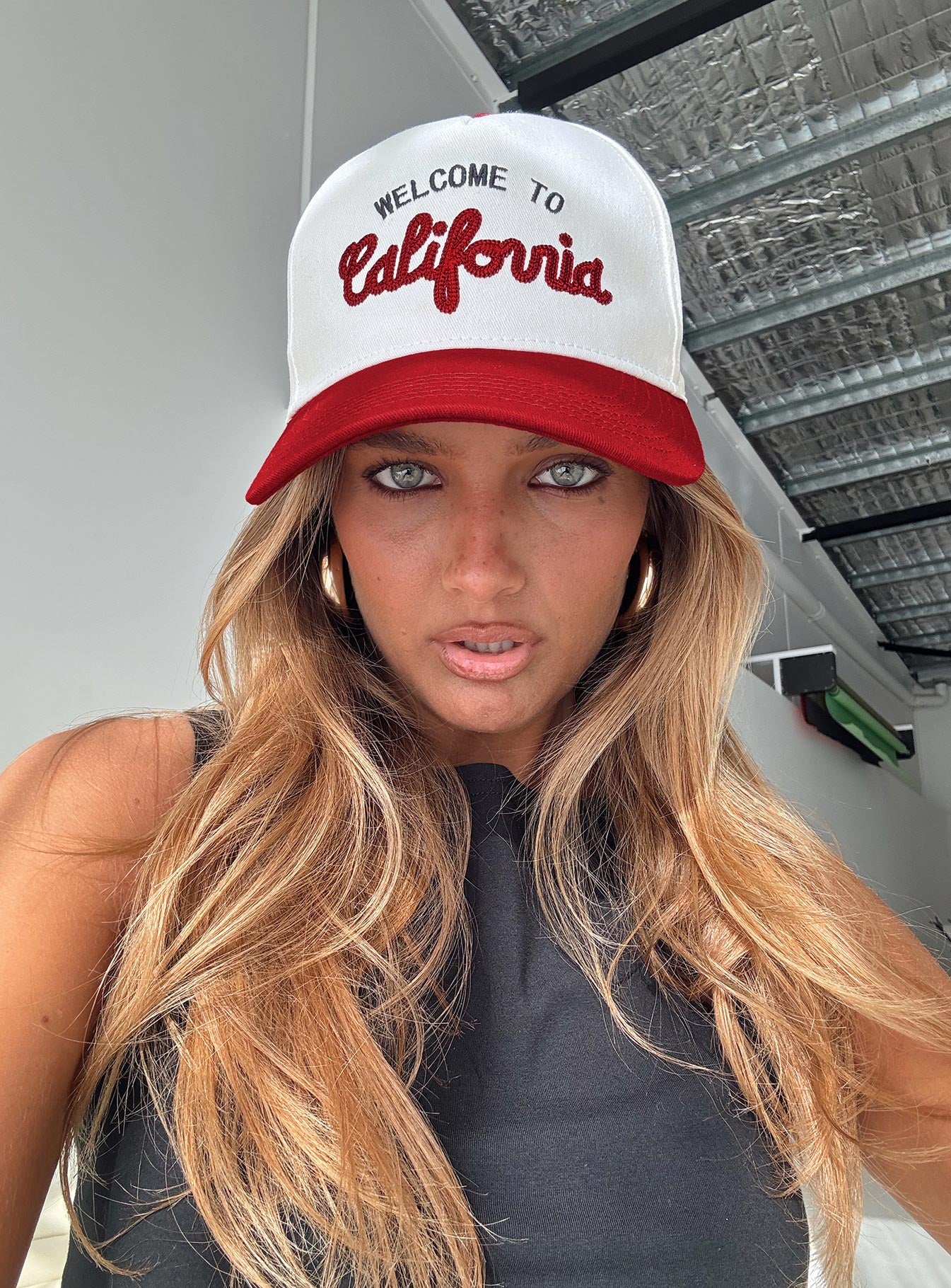 California Trucker Hat Red / White - Image 6