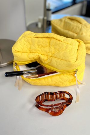 Younger Now Pouch Yellow