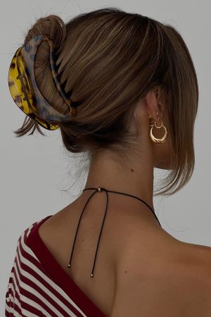 Say My Name Hair Clip Yellow Tort