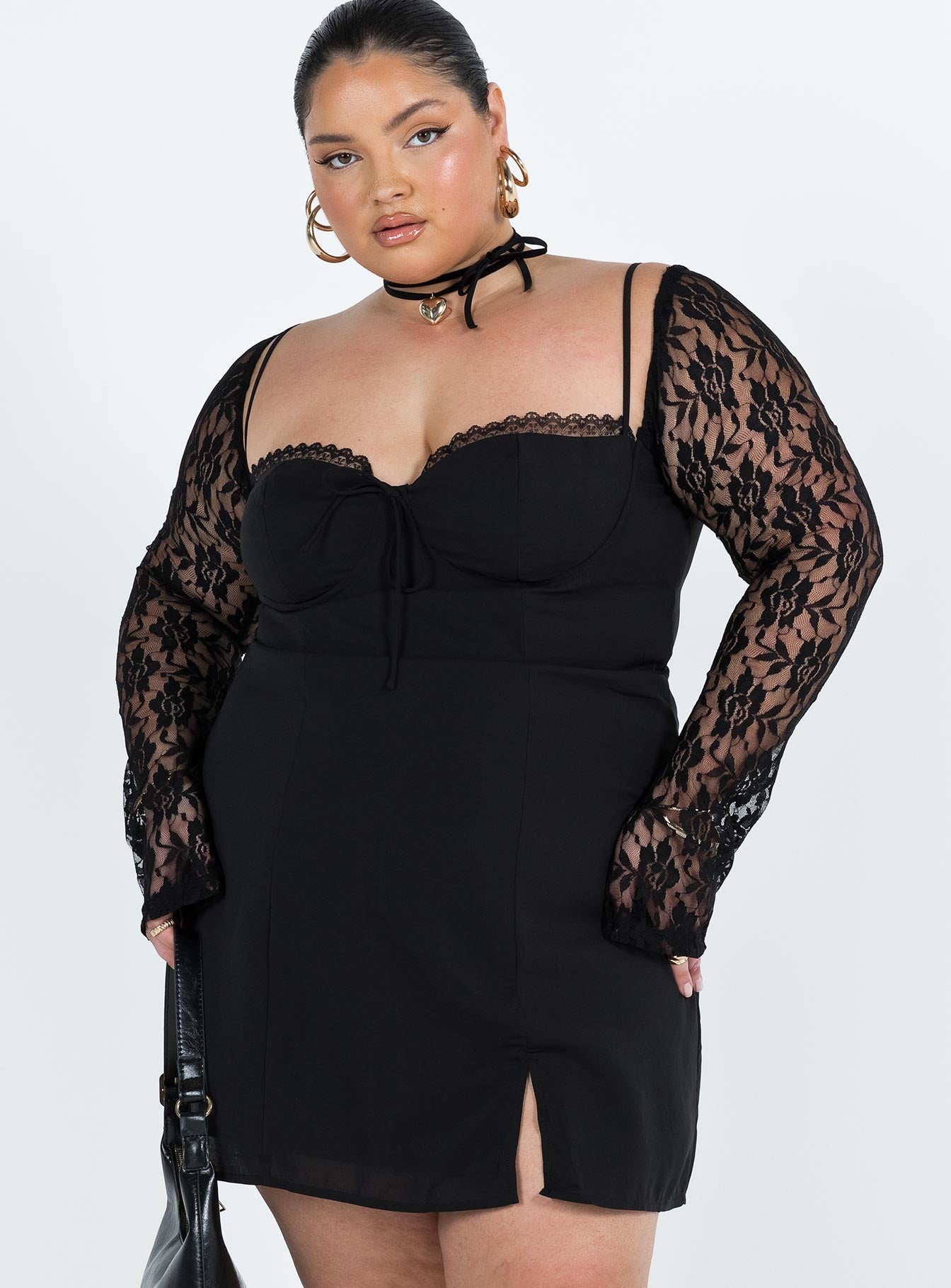 Ashwood Lace Sleeve Mini Dress Black Curve - Image 4