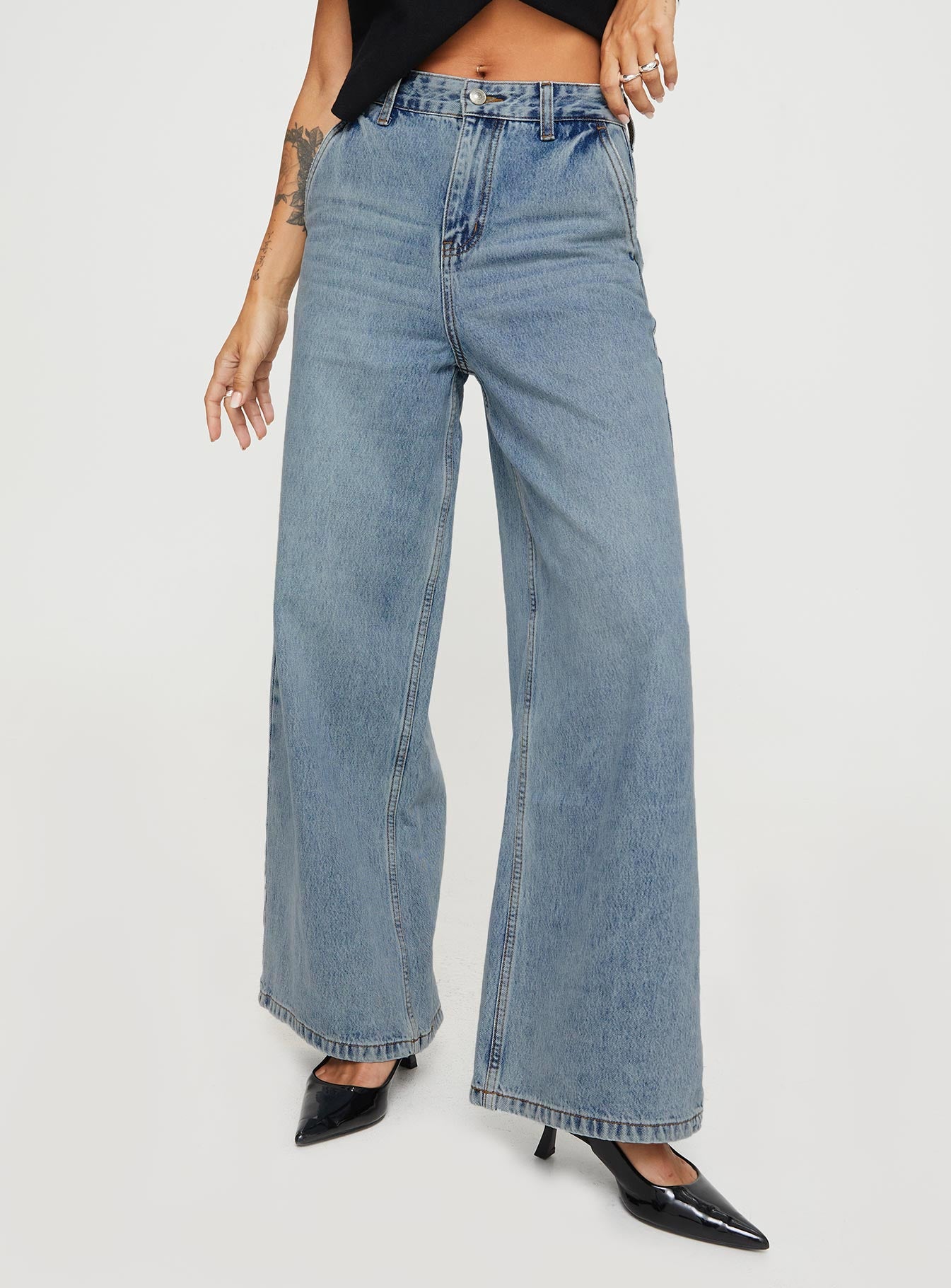 Jewelz High Rise Wide Leg Jeans Light Wash - Image 2