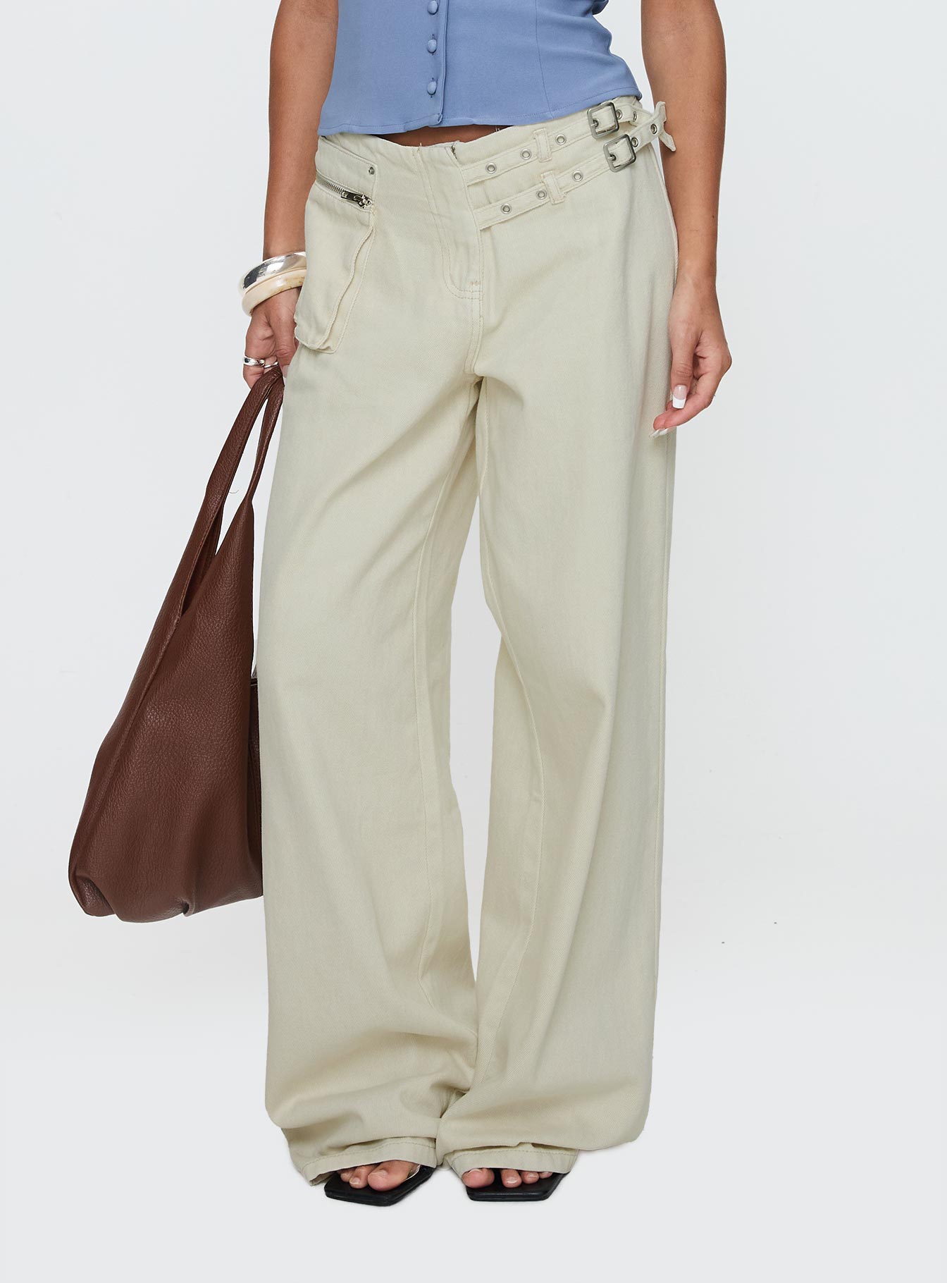 Paltrow Mid Rise Wide Leg Cargo Jeans Cream - Image 2