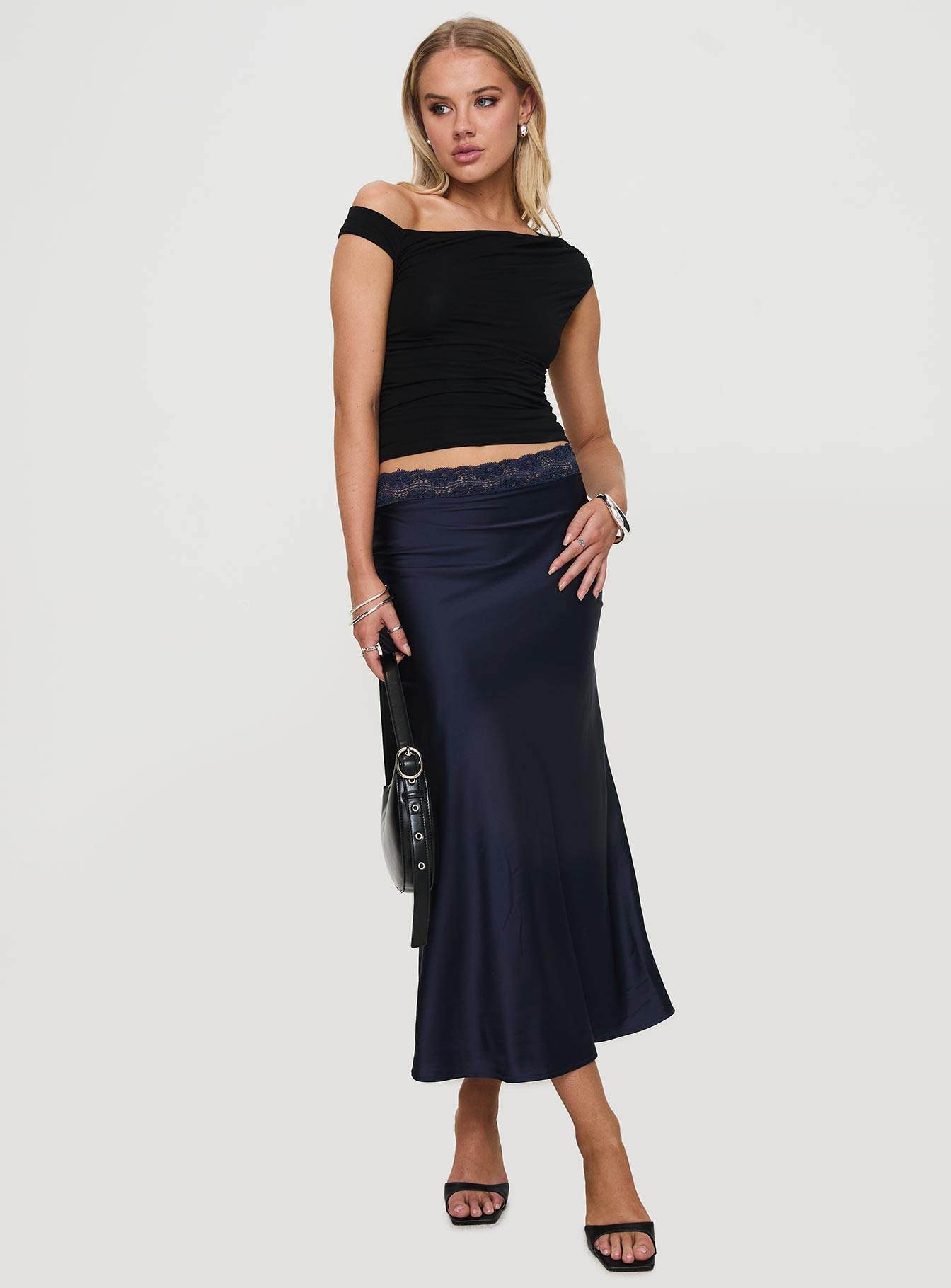 The Charmaine Maxi Skirt Navy - Image 2