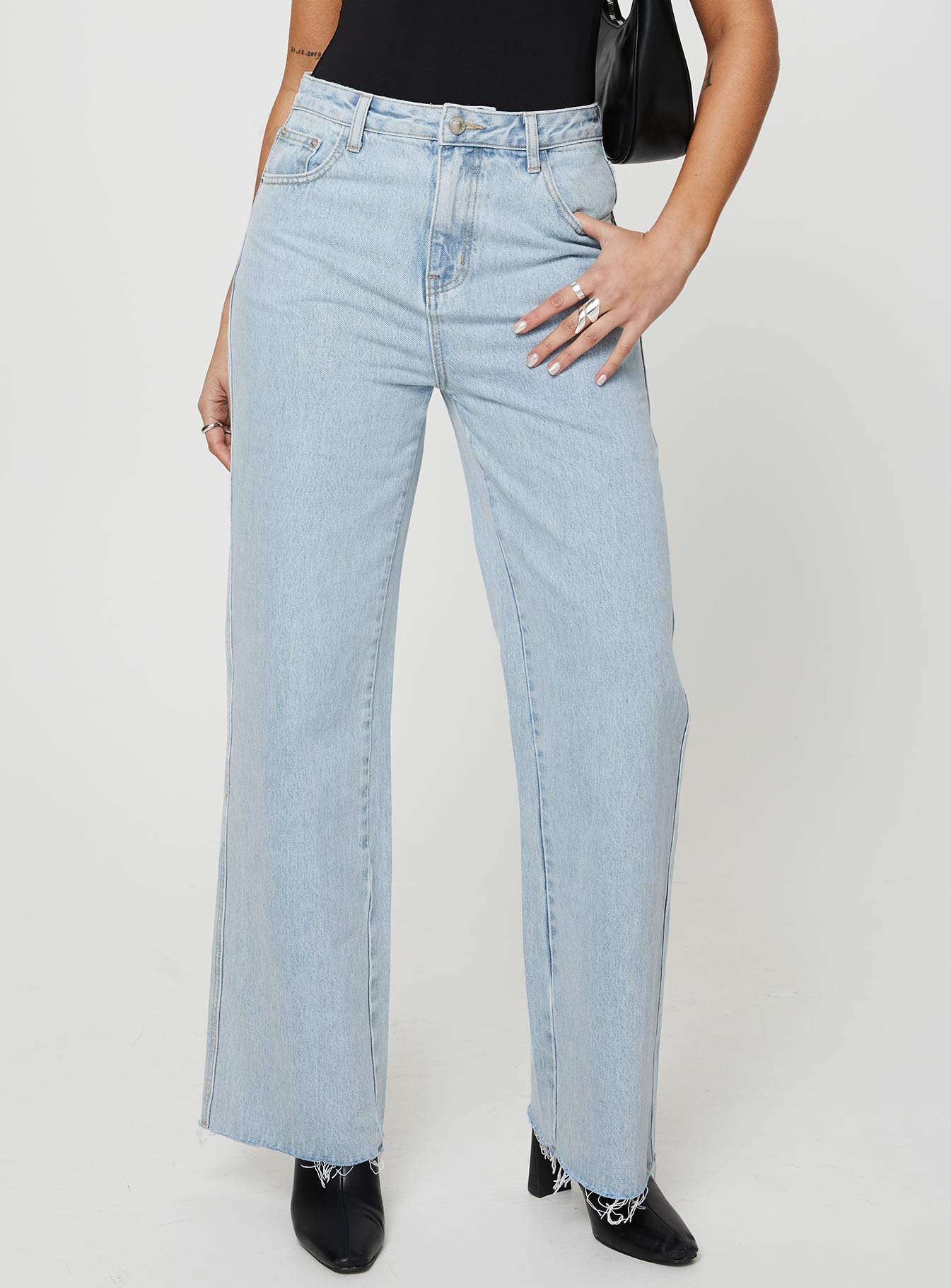 Arlington Straight Leg Denim Jeans Light Wash - Image 3