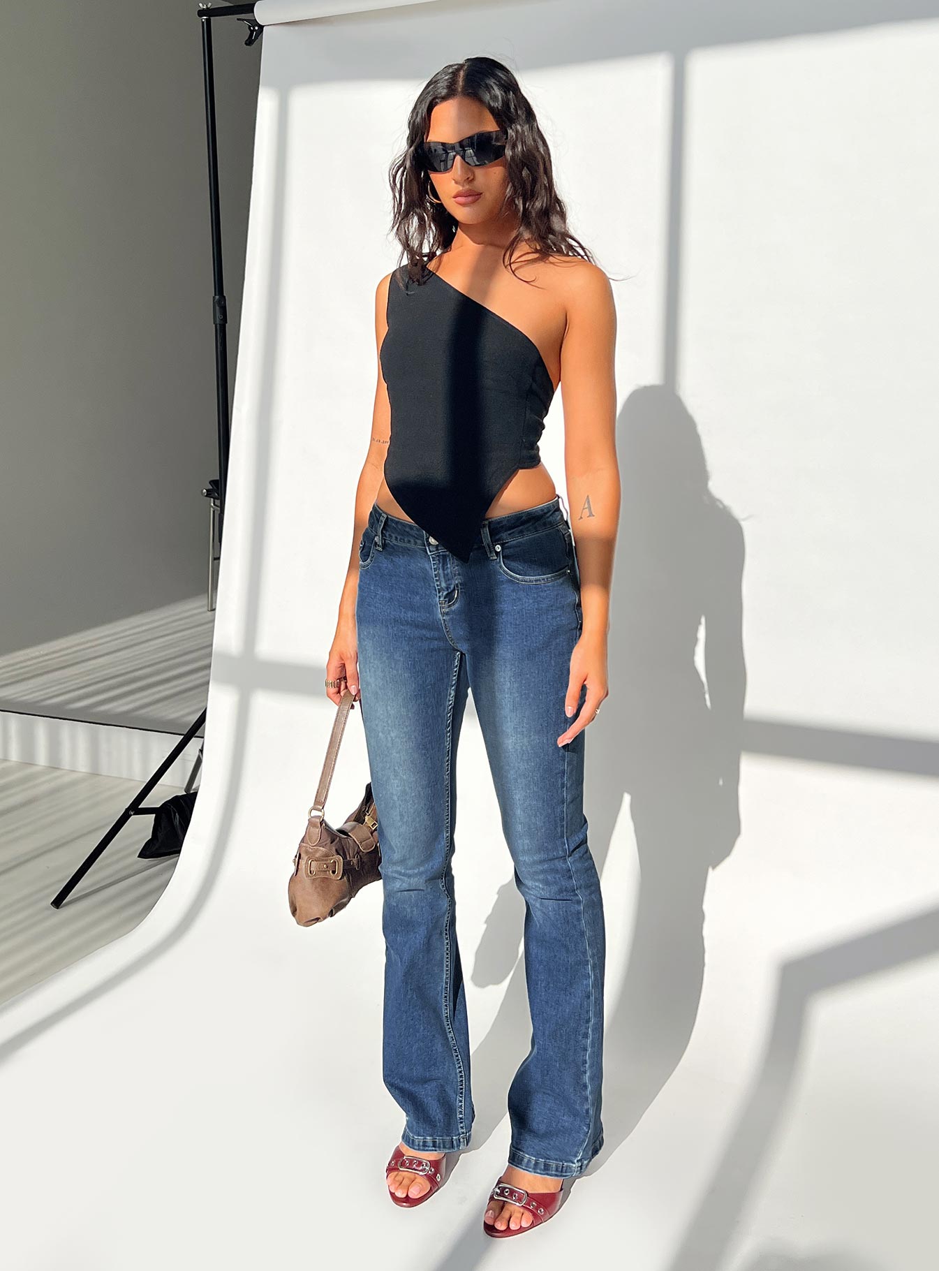 Bethany Low Rise Bootleg Jeans Mid Wash - Image 17
