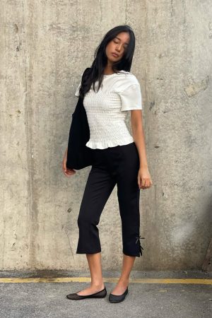 Mignonette Capri Pant Black