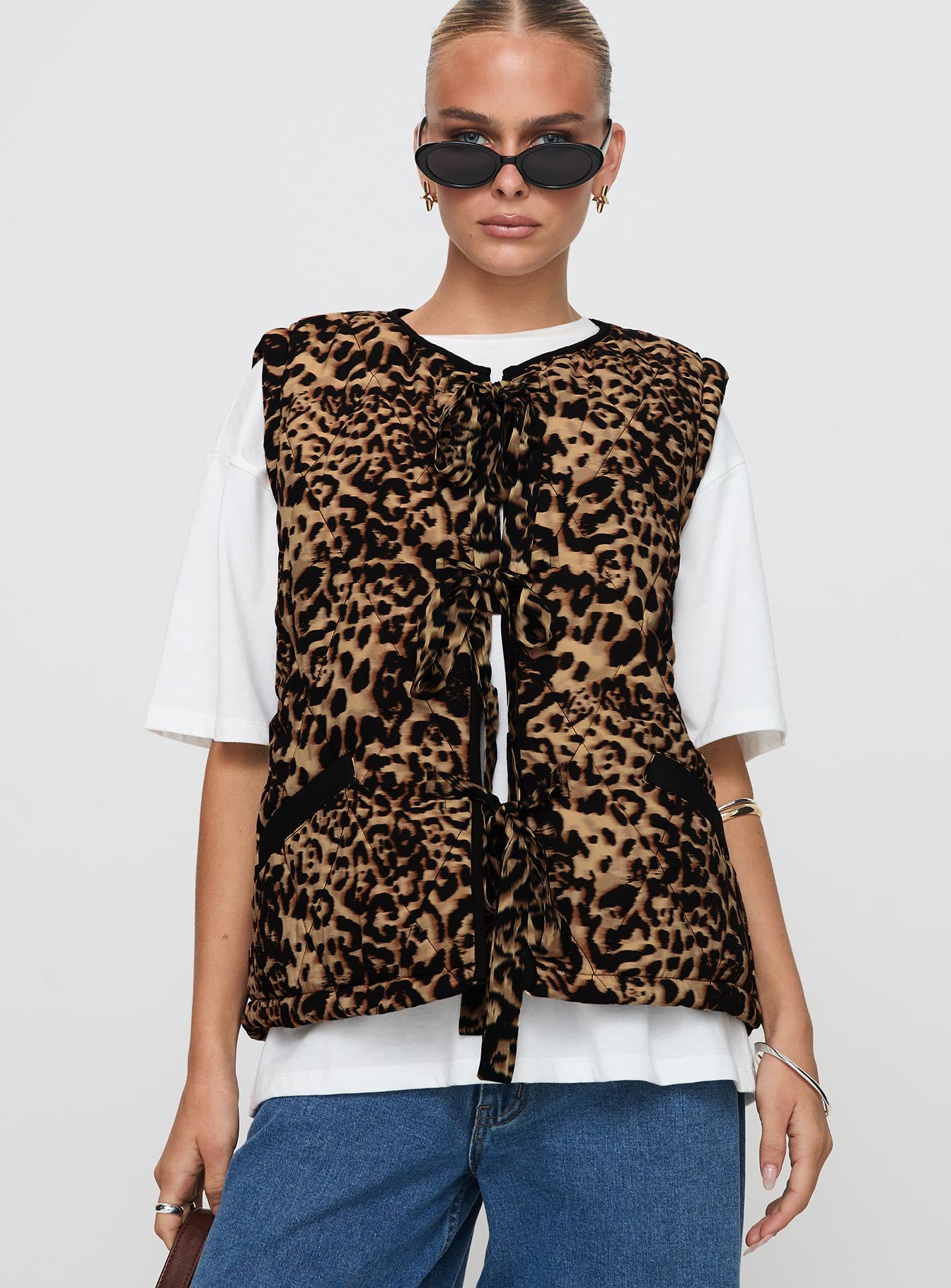 Samual Quilted Vest Leopard - Image 2