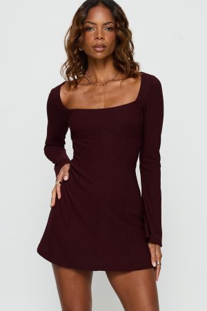 Encounters Long Sleeve Mini Dress Wine