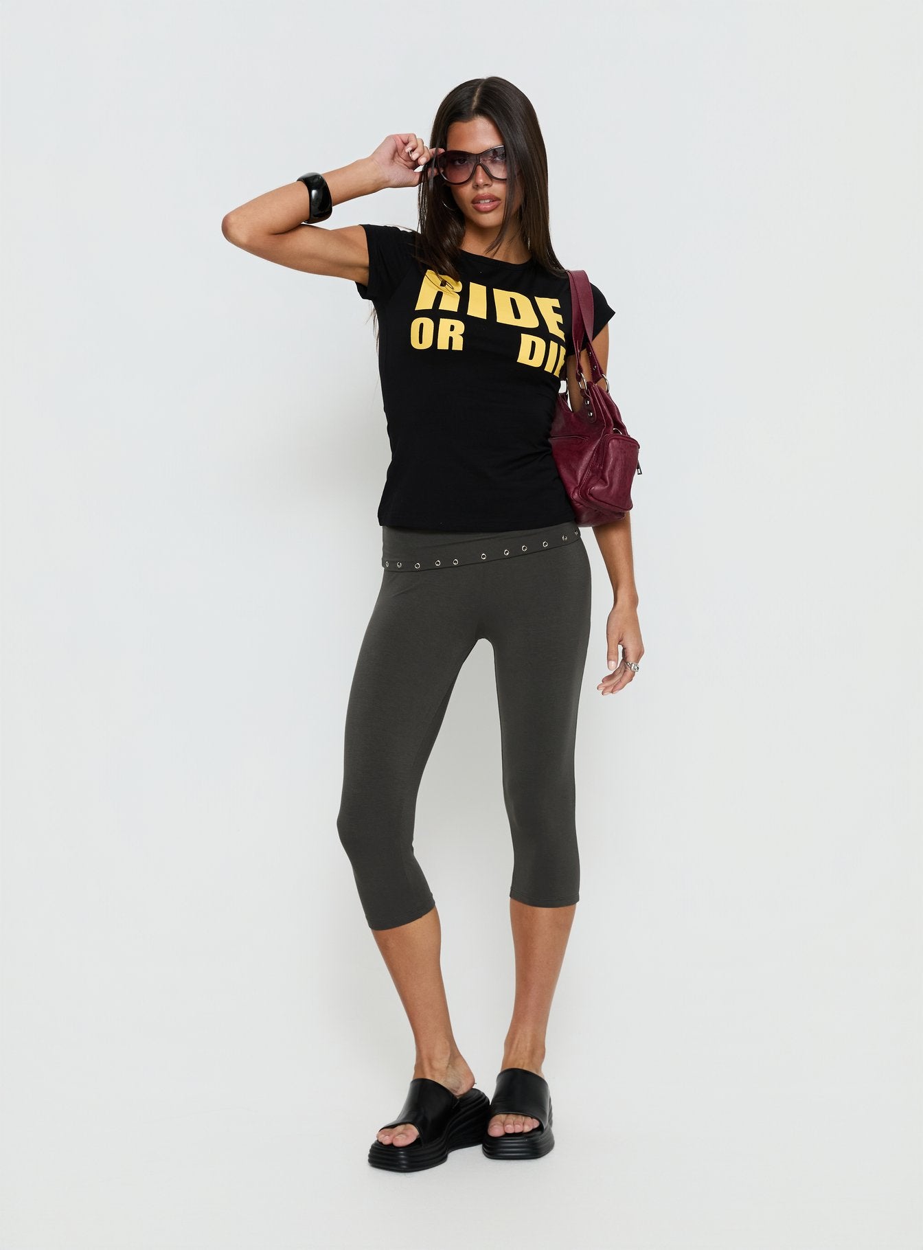 Enmu Capri Trouser Charcoal Grey - Image 2
