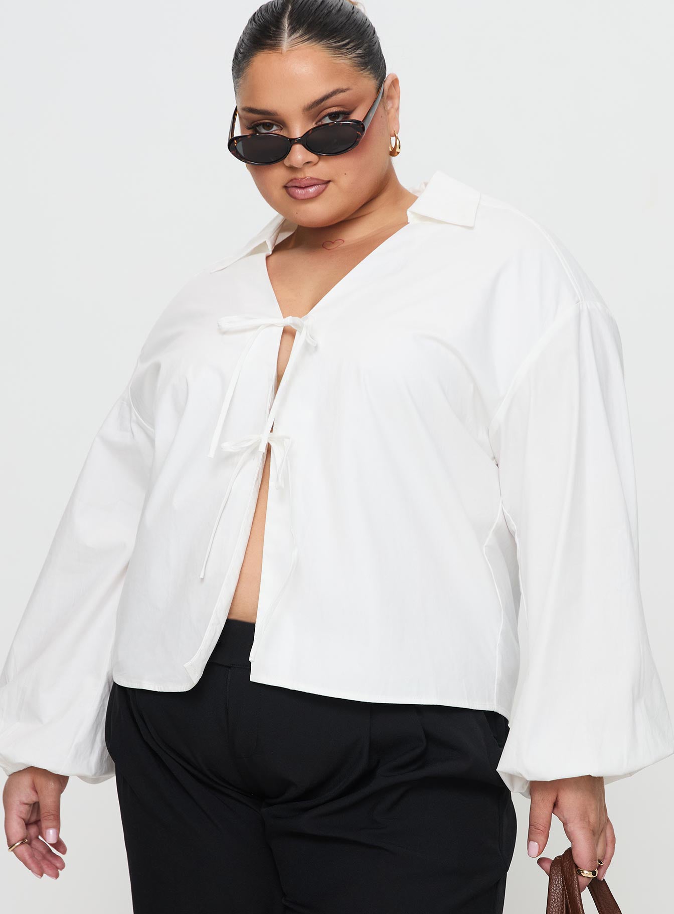 Rinon Long Sleeve Top White Curve - Image 2