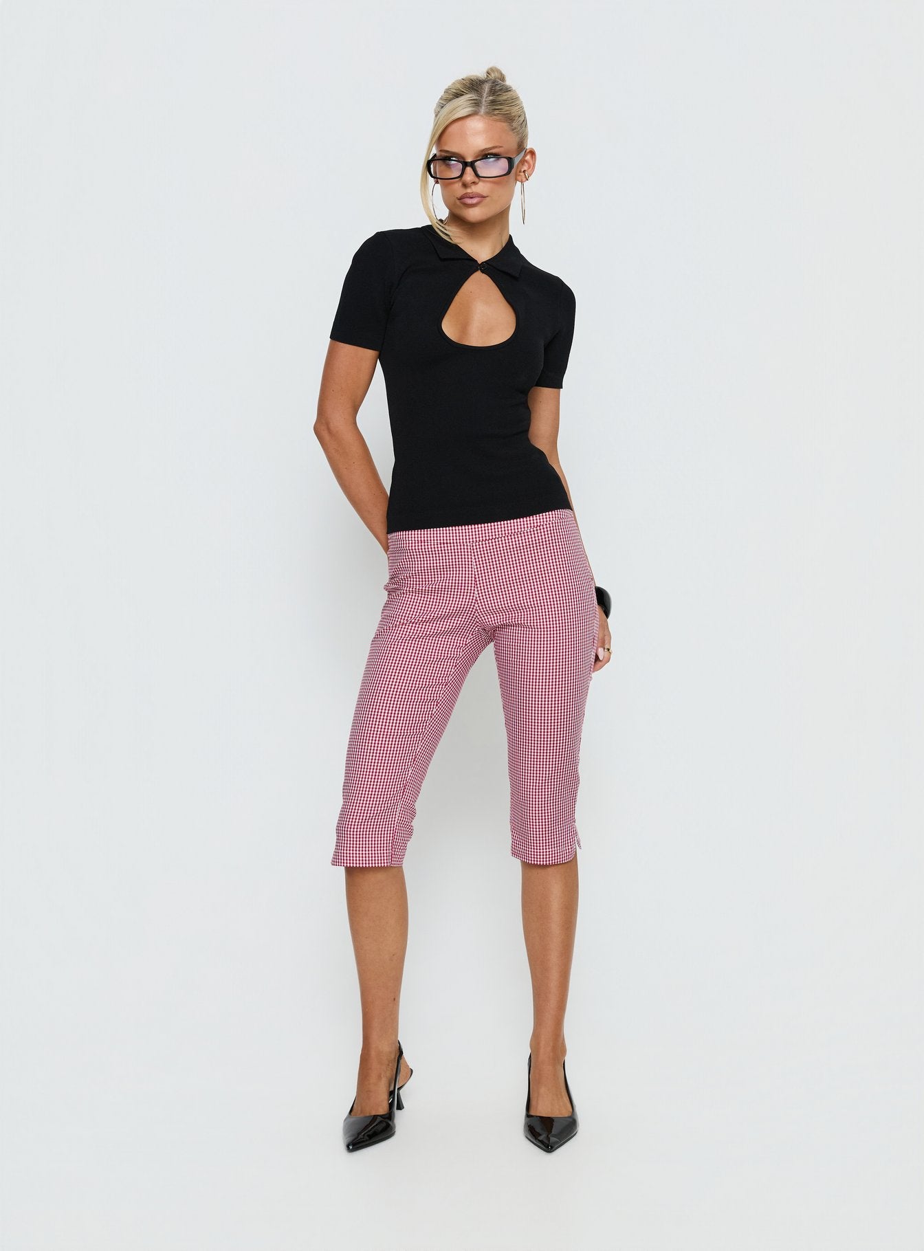 Rossie Capri Pants Red Gingham - Image 3