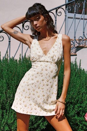 Nellie Mini Dress White / Yellow Floral