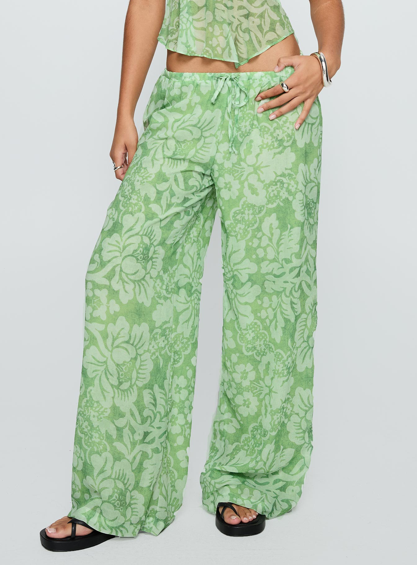 Finesse Pants Green Floral - Image 2